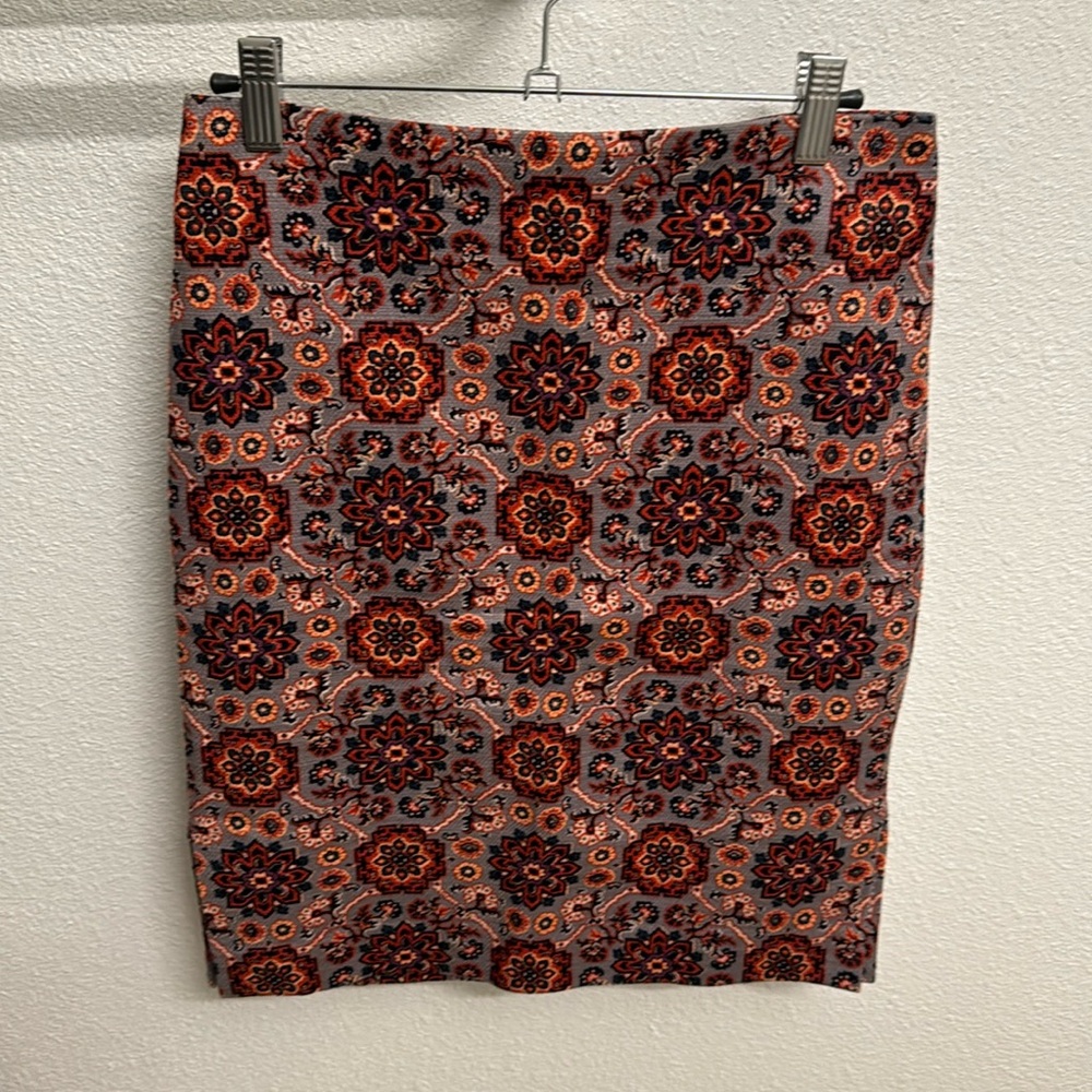 (Free w/ Purchase) Ann Taylor loft petite woven tapestry skirt
